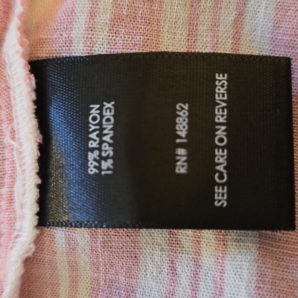 EUC TORRID Pink and White Striped Button-Up Shirt SZ 5 Or 5X Long Sleeve - Picture 5 of 7